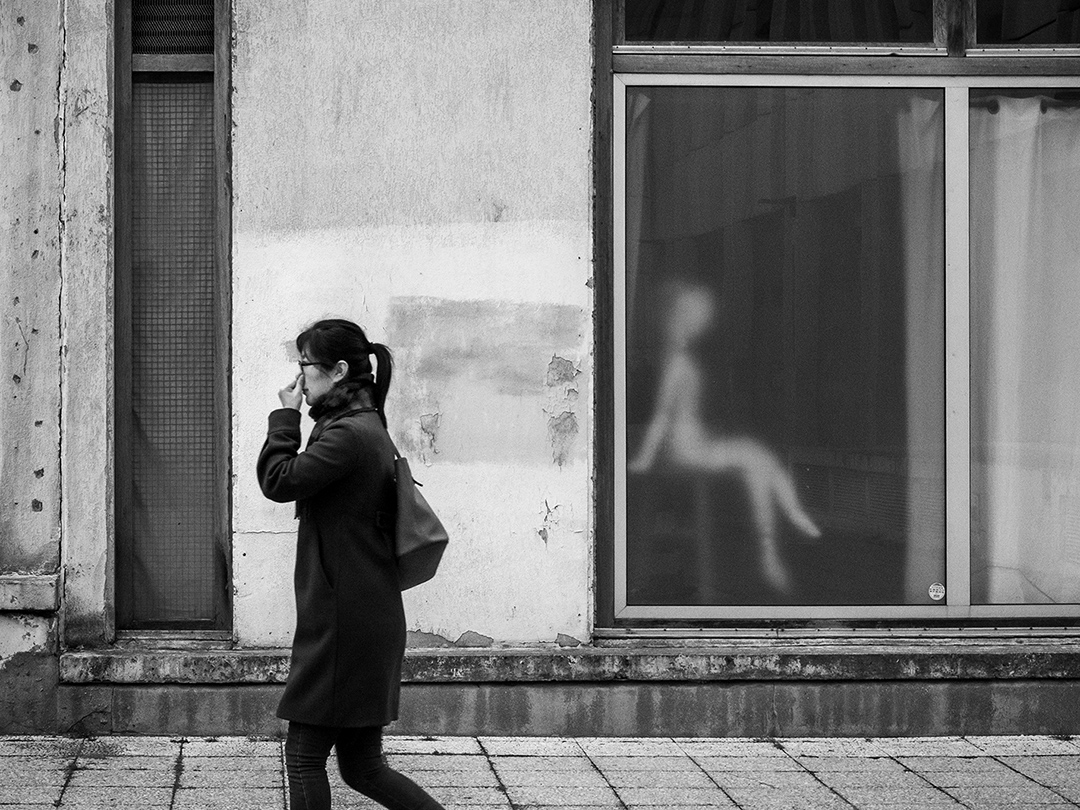 Street photography by Sanna Larmola